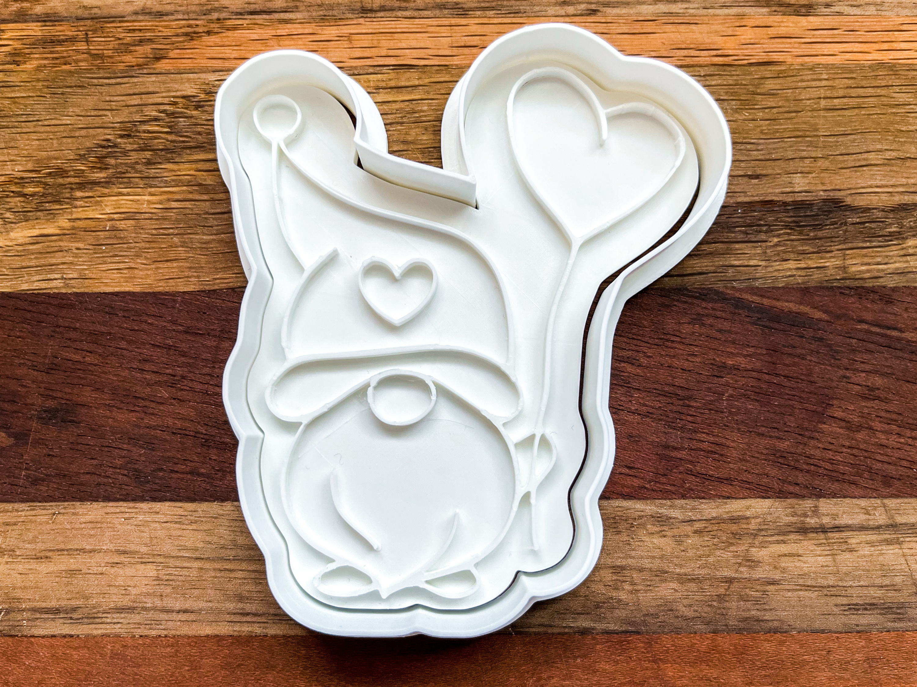 Gnome Heart Balloon Cookie Cutter & Stamp Set - 4" Detailed Valentine's Day Baking Tool for Cookies, Fondant & Clay Crafts
