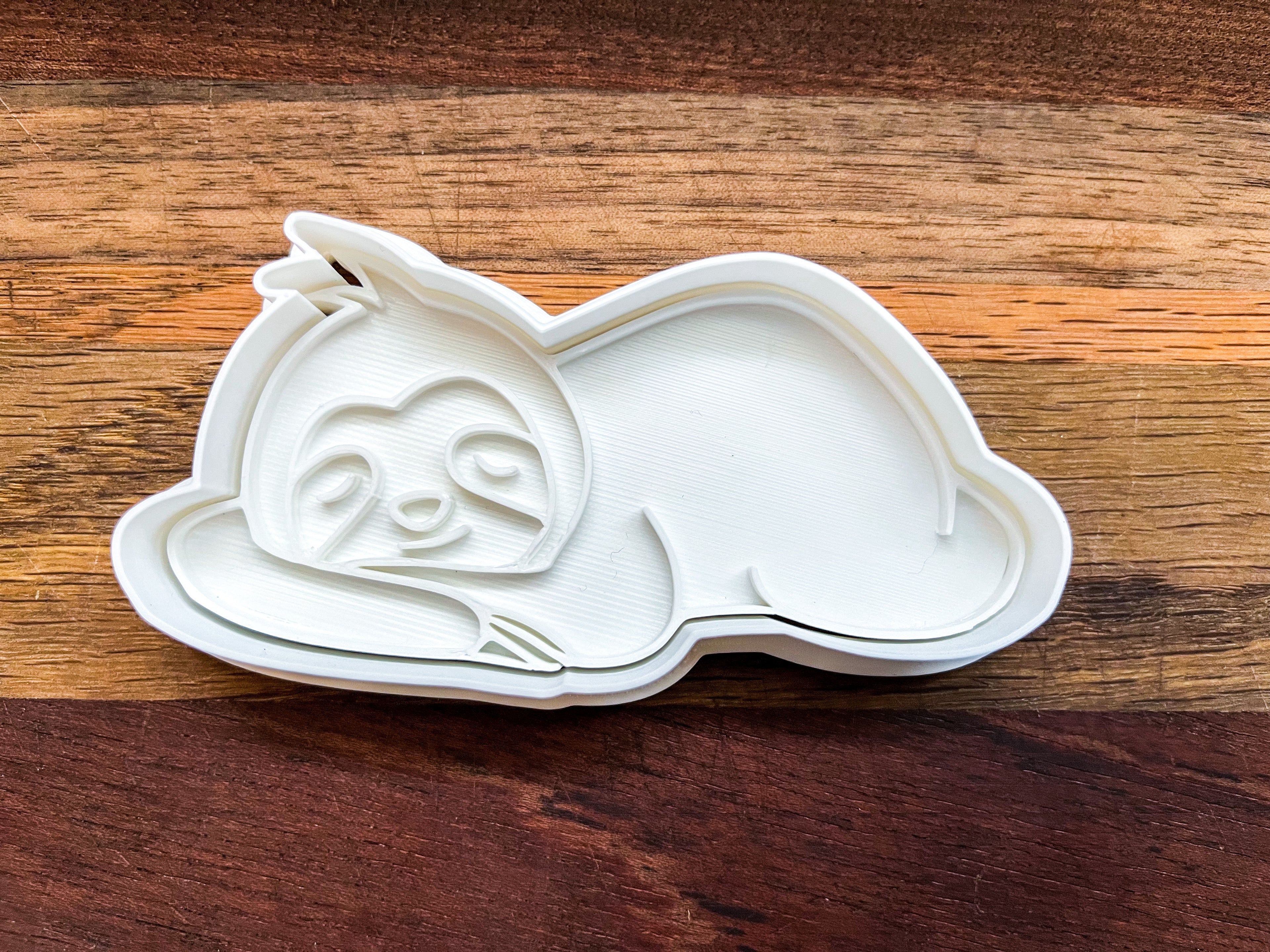 Sleepy Sloth 3D Cookie Cutter and Stamp Set - Premium Baking Tool for Cookies, Fondant & Clay Crafts
