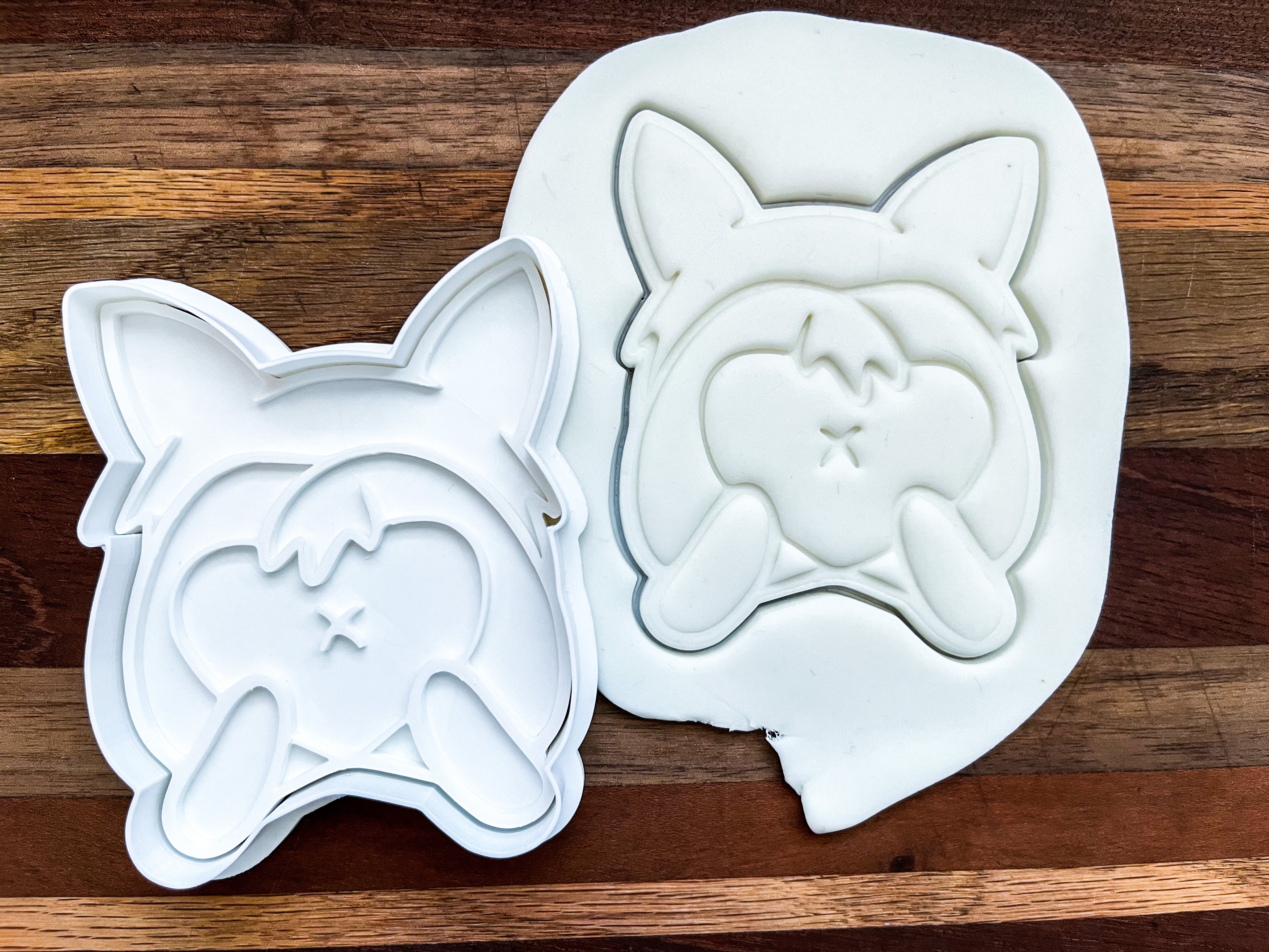 Corgi Butt Cookie Cutter & Stamp Set - 4" Detailed Dog Baking Tool for Cookies, Fondant & Clay Crafts