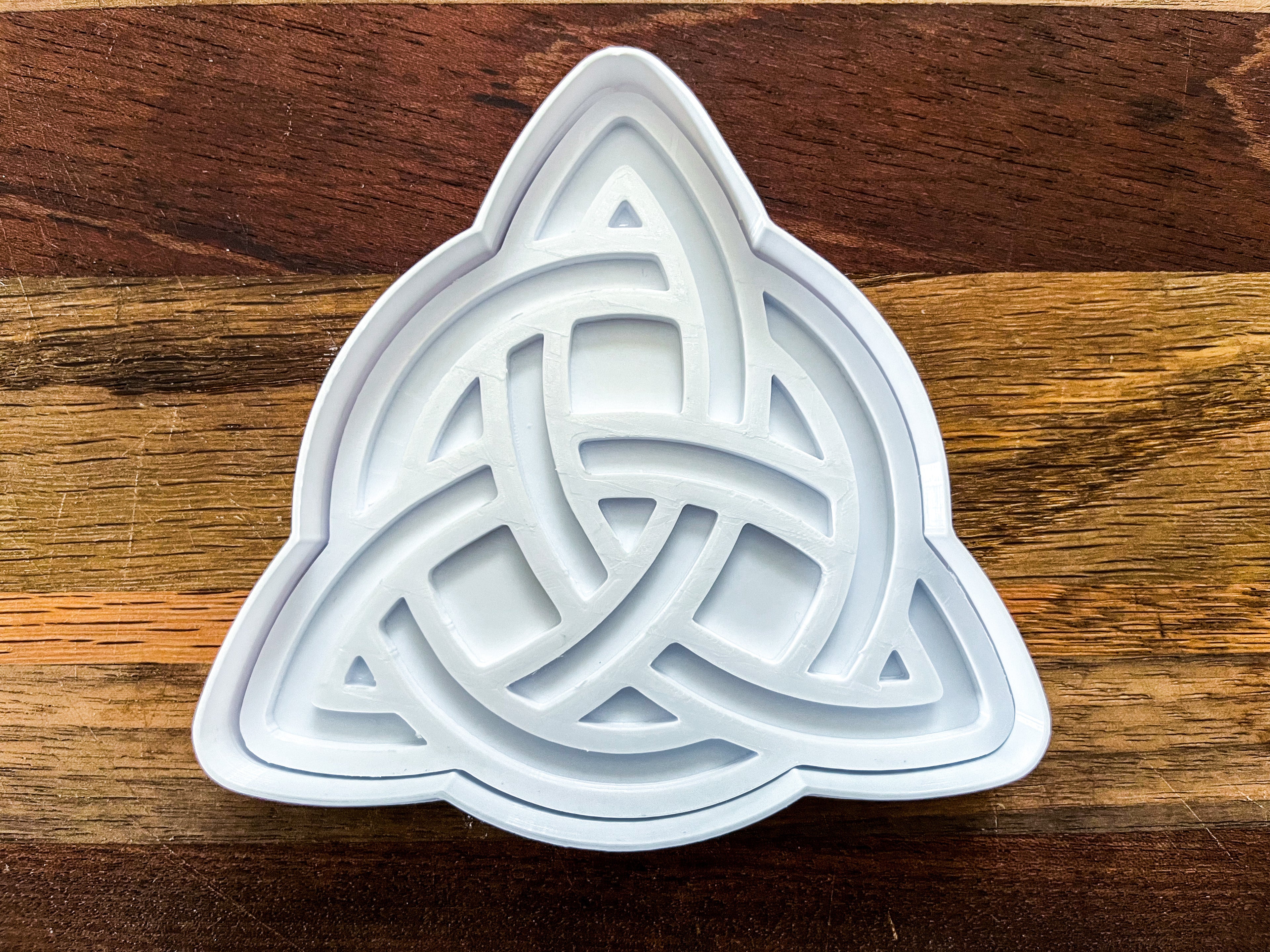 Celtic Triquetra Cookie Cutter & Stamp - Sacred Symbol Baking Tool for Cookies, Fondant & Clay Crafts
