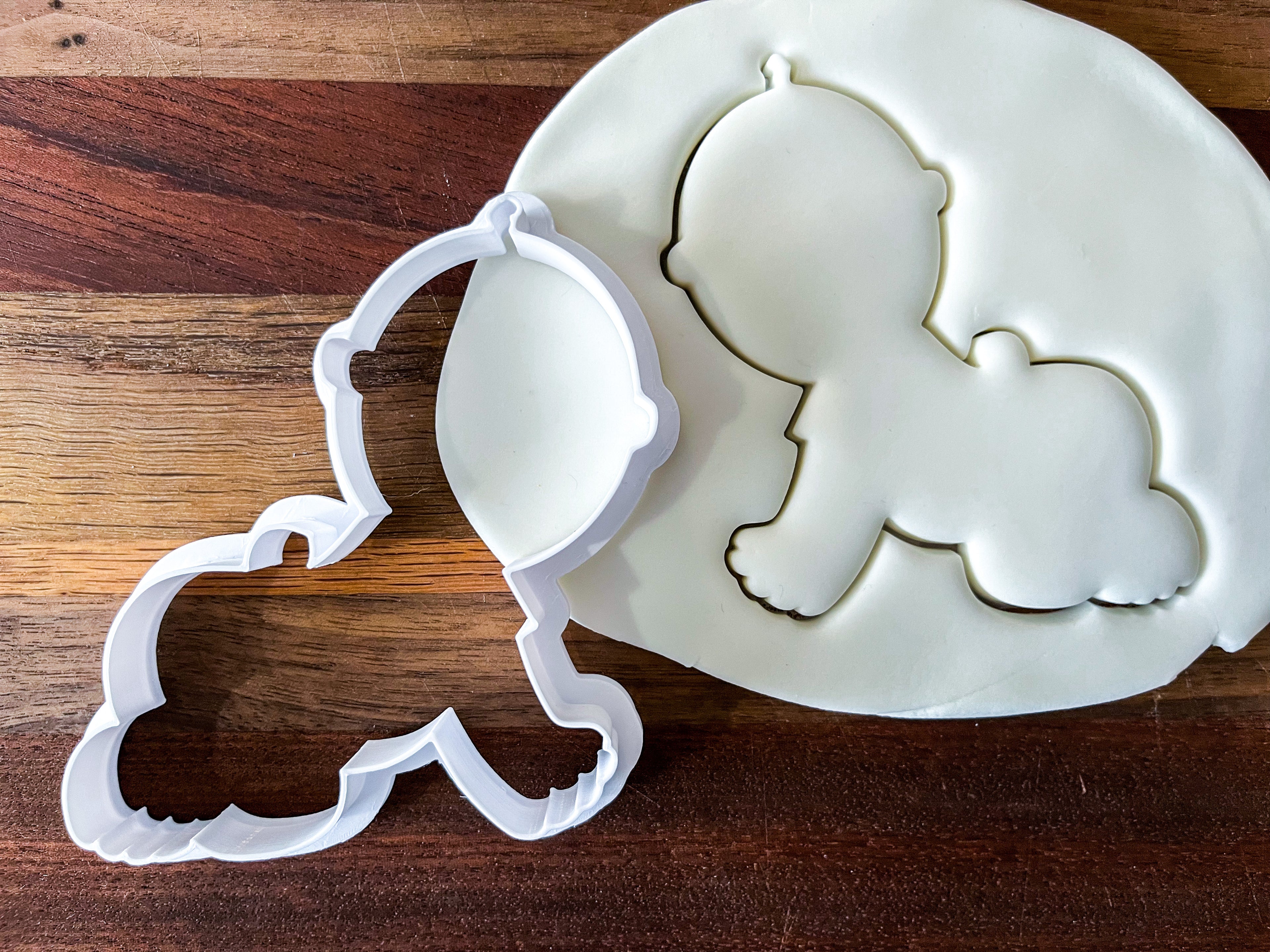 Baby Crawling Cookie Cutter - 4" Detailed Plastic Mold for Baking & Crafts